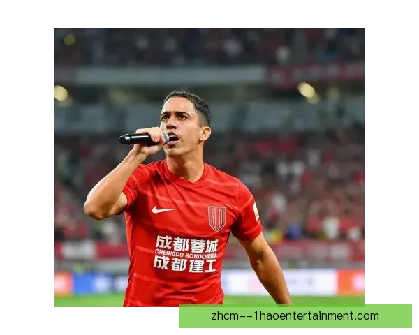 罗慕洛伤愈归来重新掌控成都蓉城中场进攻节奏